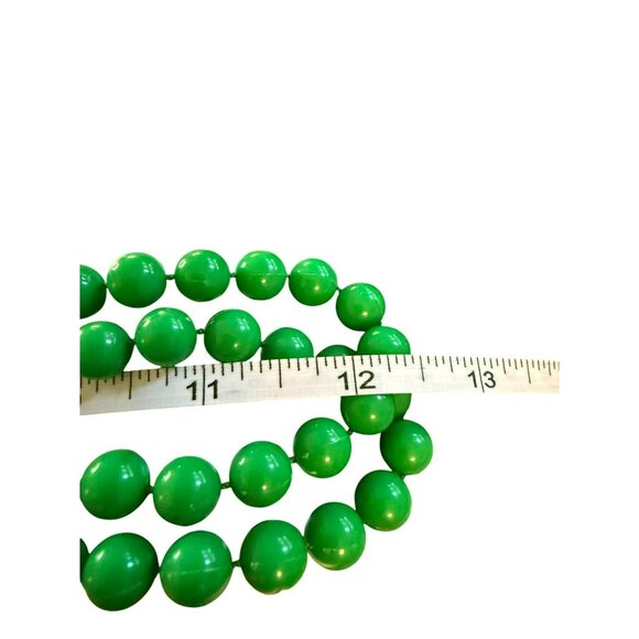 Vintage Green Beaded Necklace 24 Inches Double Strand Statement Jewelry For Wome - Picture 2 of 2